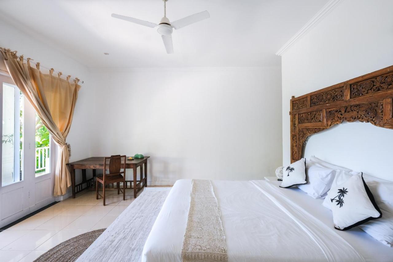Villa Hally Bali อูงาซัน ภายนอก รูปภาพ